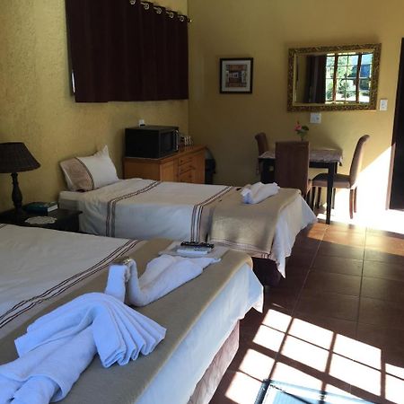 Eagle Crest Executive Lodge Edenvale Ngoại thất bức ảnh
